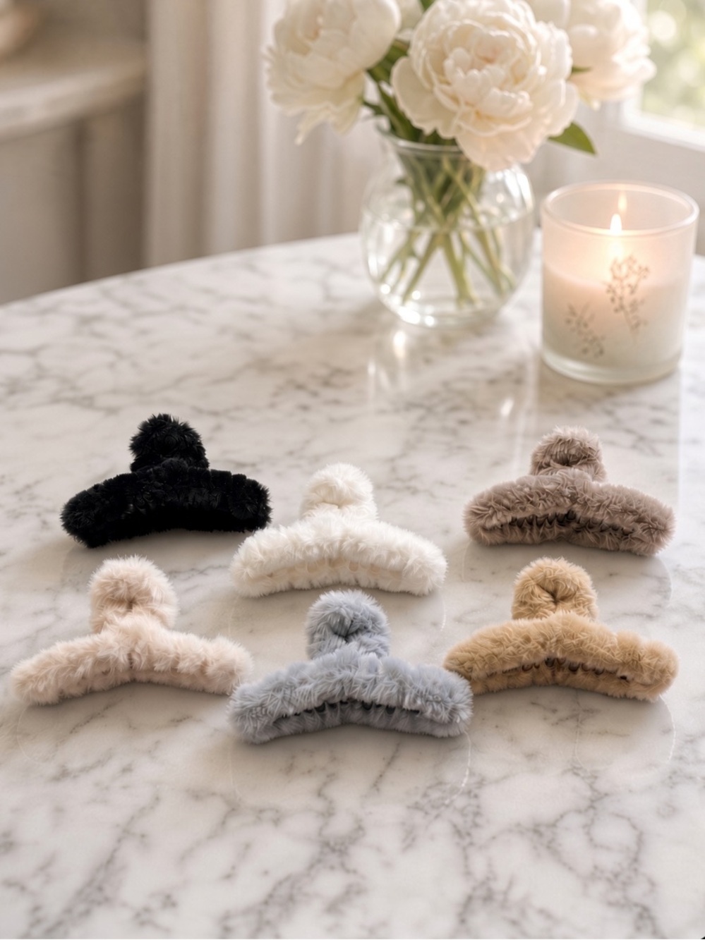 Fluffy faux fur hair claw clips New Boutique
